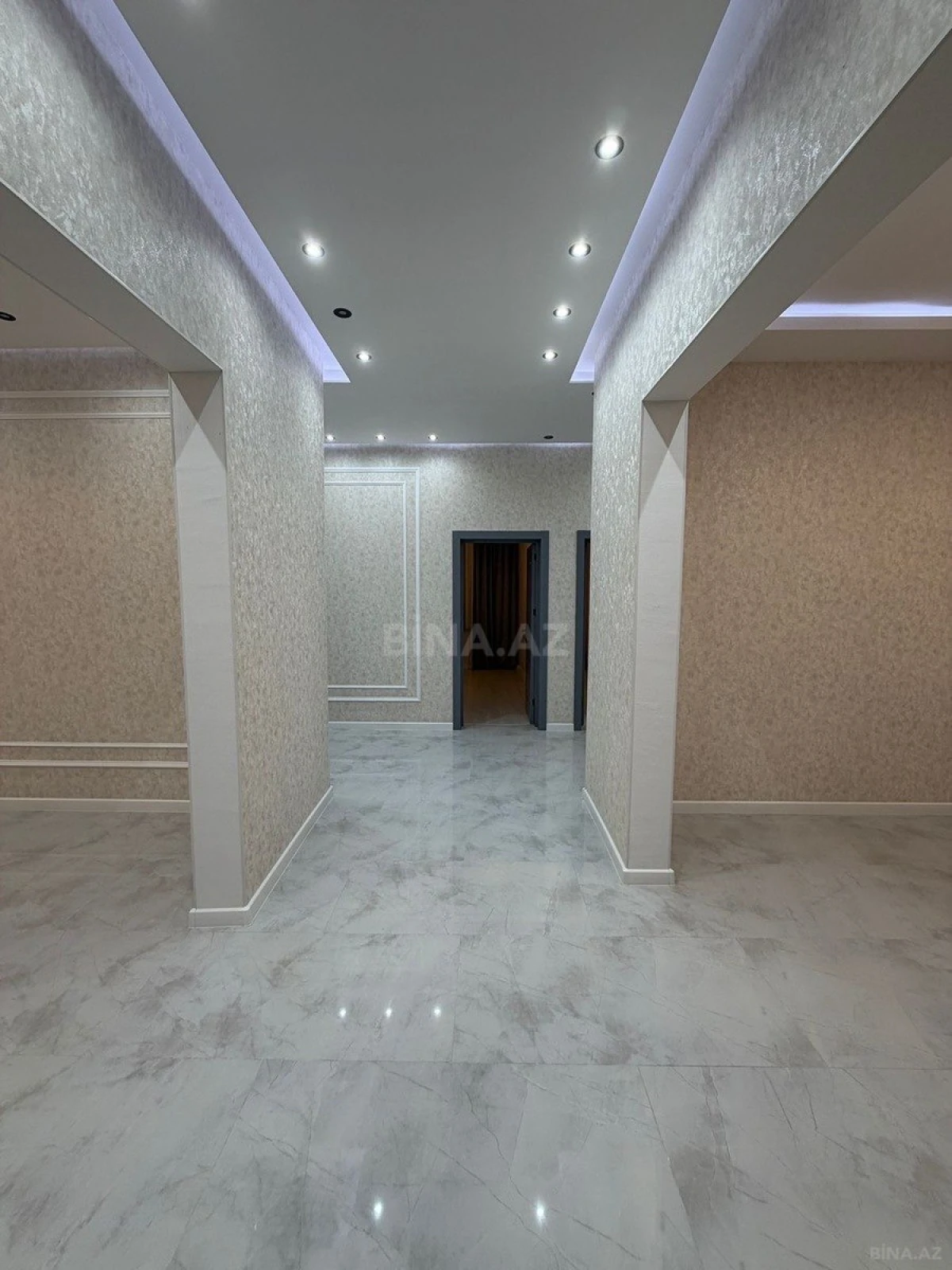 Satılır 4 otaqlı həyət evi 140 m²