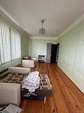 Satılır 3 otaqlı mənzil 115 m²