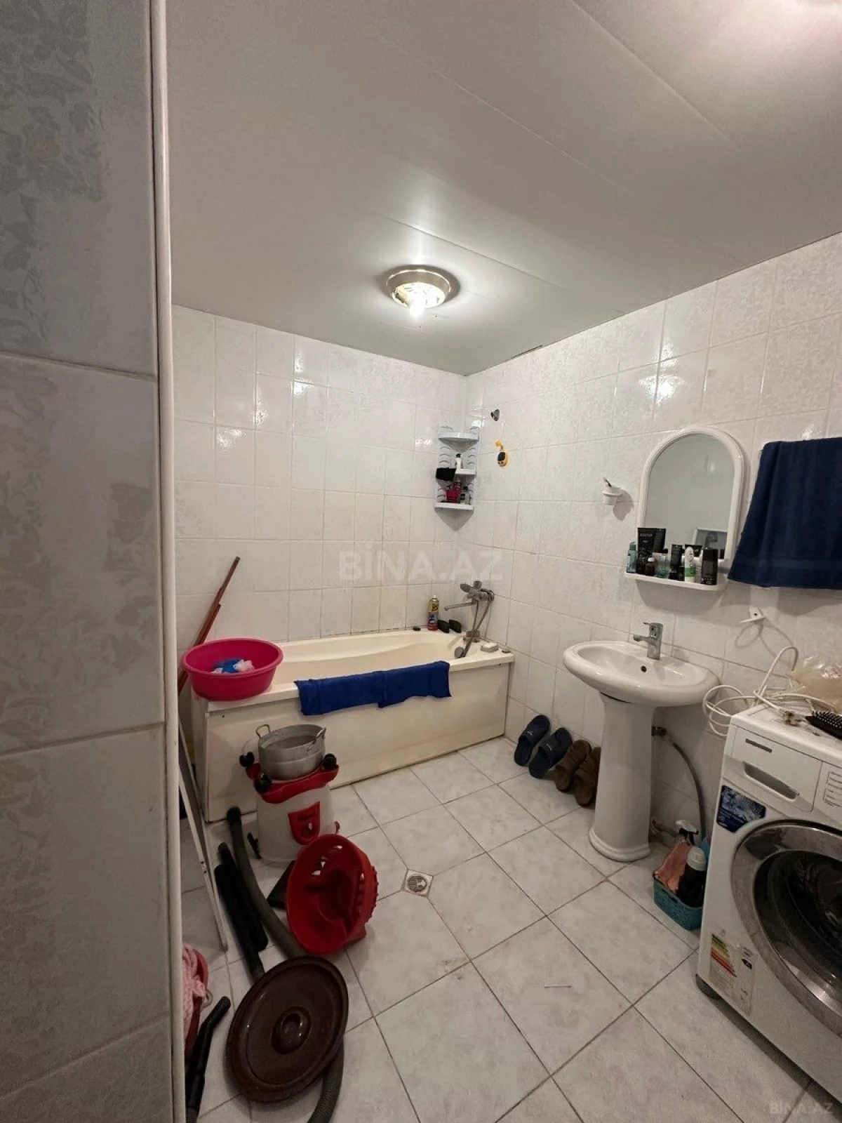 Satılır 3 otaqlı mənzil 115 m²