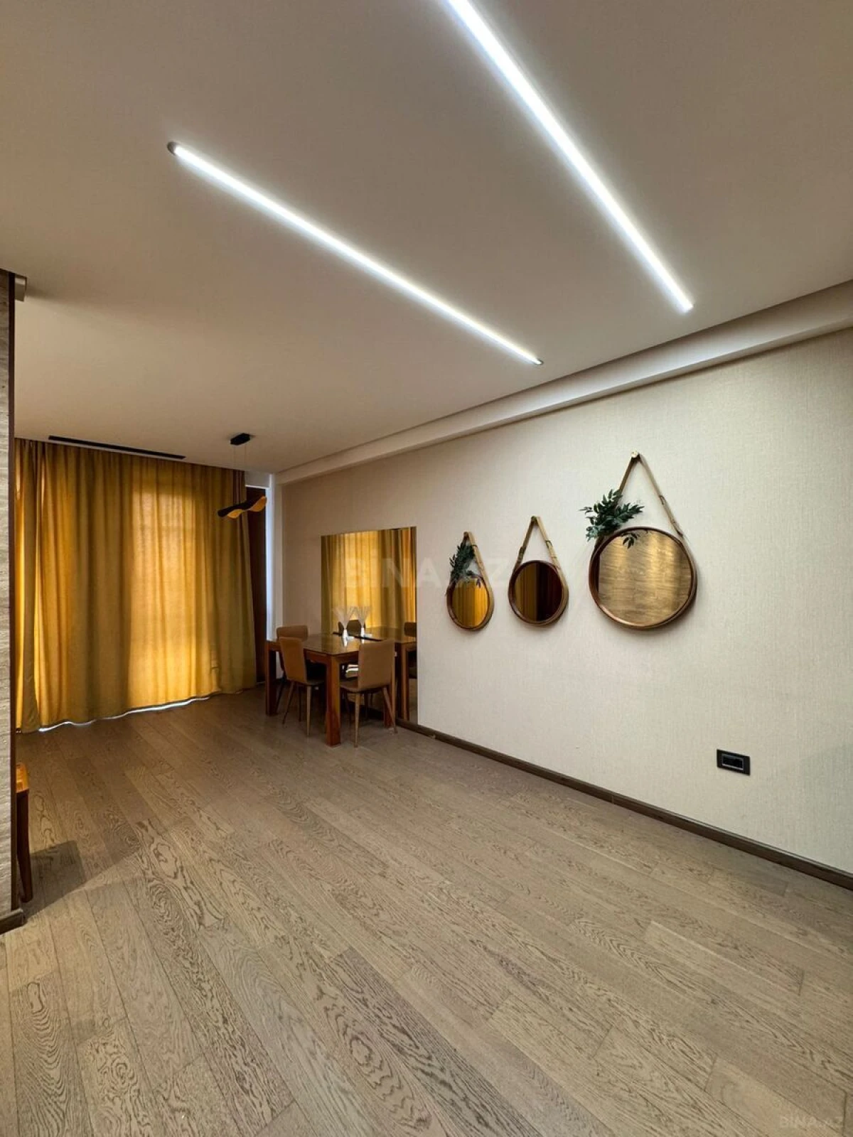 Satılır 2 otaqlı mənzil 55 m²