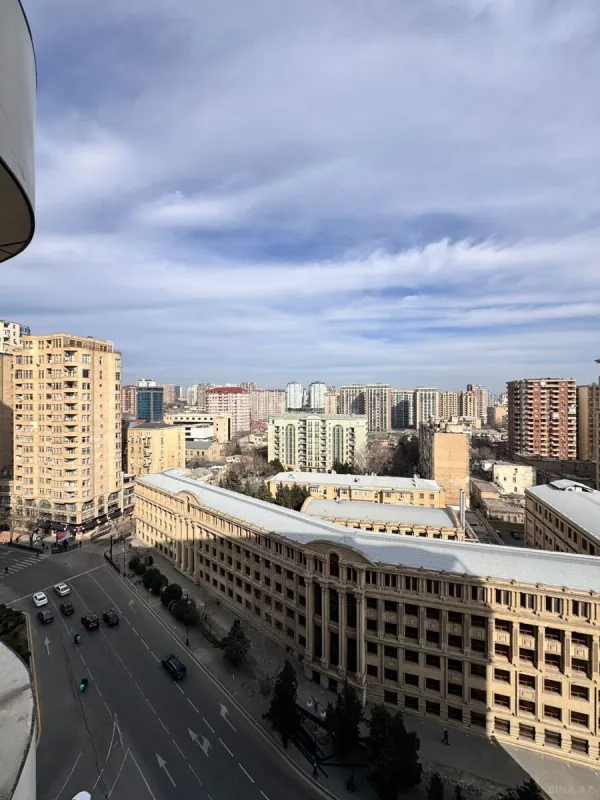 Satılır 2 otaqlı mənzil 55 m²