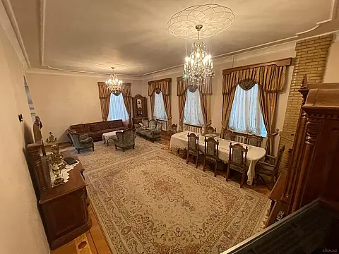 Kirayə verilir 5 otaqlı həyət evi 300 m²