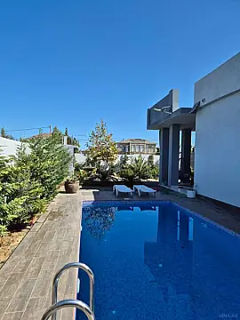 Kirayə verilir 4 otaqlı həyət evi 120 m²