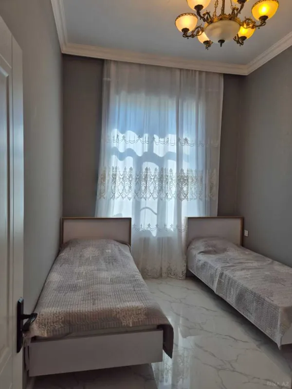 Kirayə verilir 4 otaqlı həyət evi 120 m²