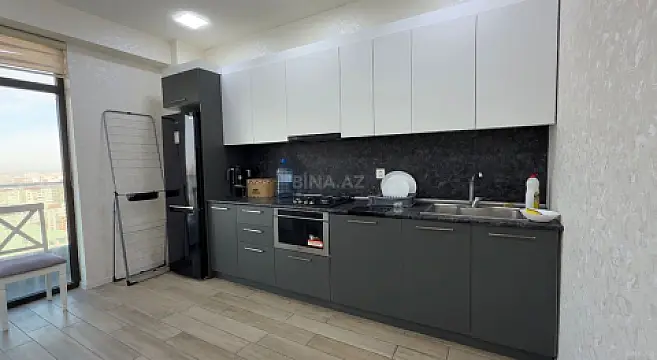 Kirayə verilir 2 otaqlı mənzil 78 m²