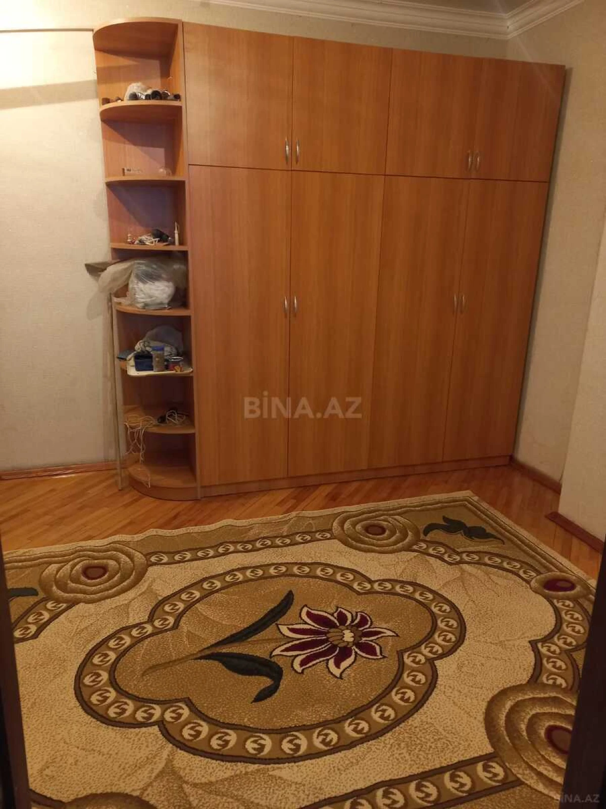 Kirayə verilir 2 otaqlı mənzil 88 m²