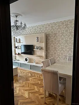 Satılır 3 otaqlı mənzil 85 m²