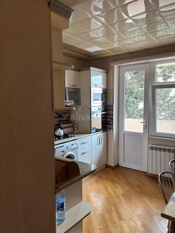 Satılır 3 otaqlı mənzil 85 m²