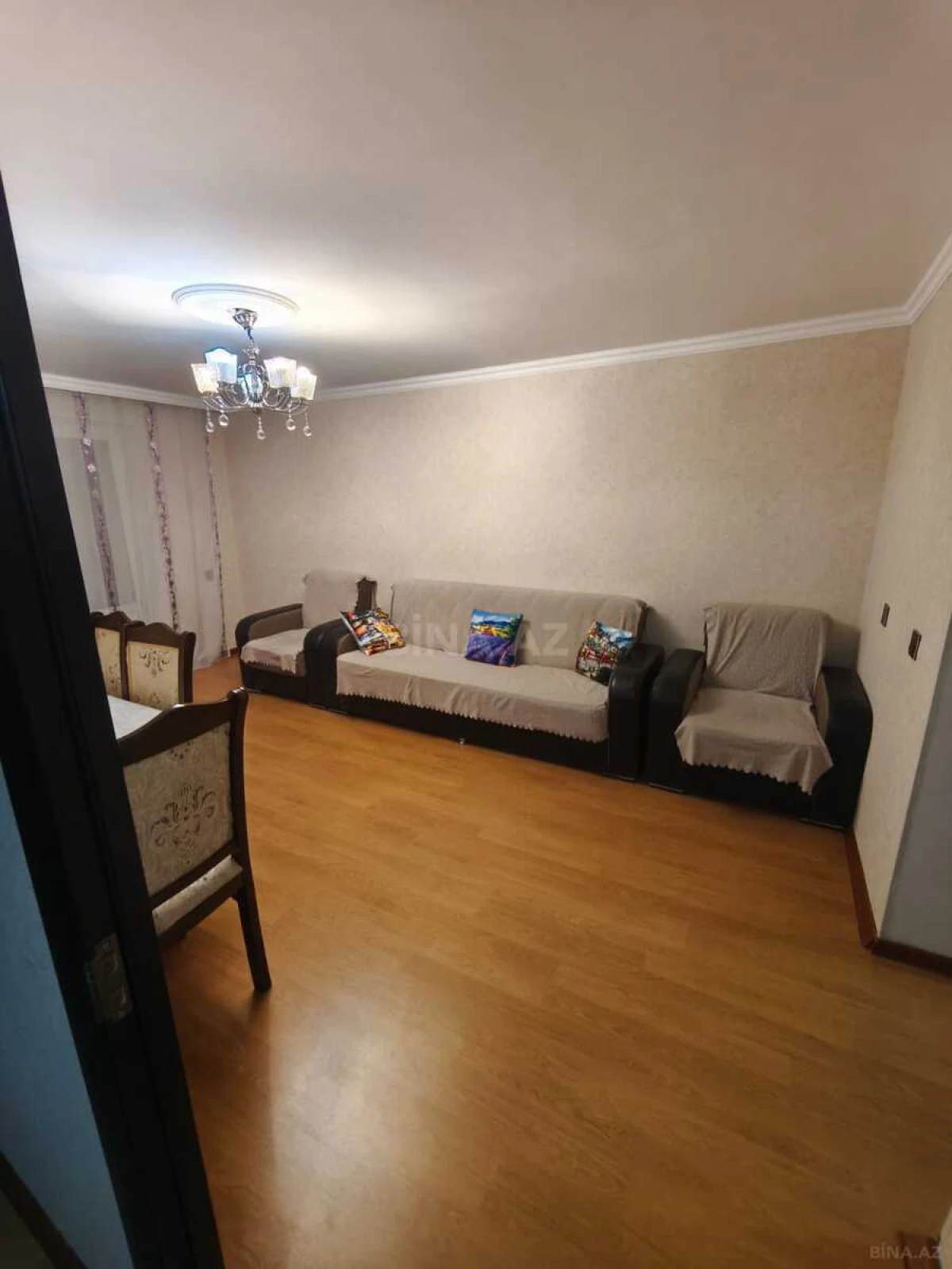 Kirayə verilir 2 otaqlı mənzil 45 m²
