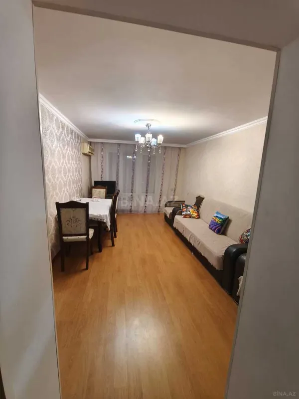 Kirayə verilir 2 otaqlı mənzil 45 m²