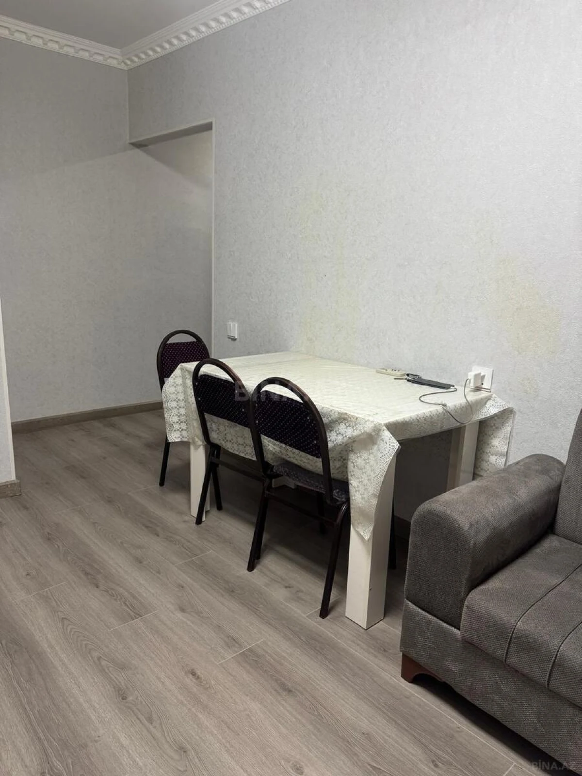 Kirayə verilir 2 otaqlı mənzil 57 m²