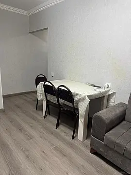 Kirayə verilir 2 otaqlı mənzil 57 m²