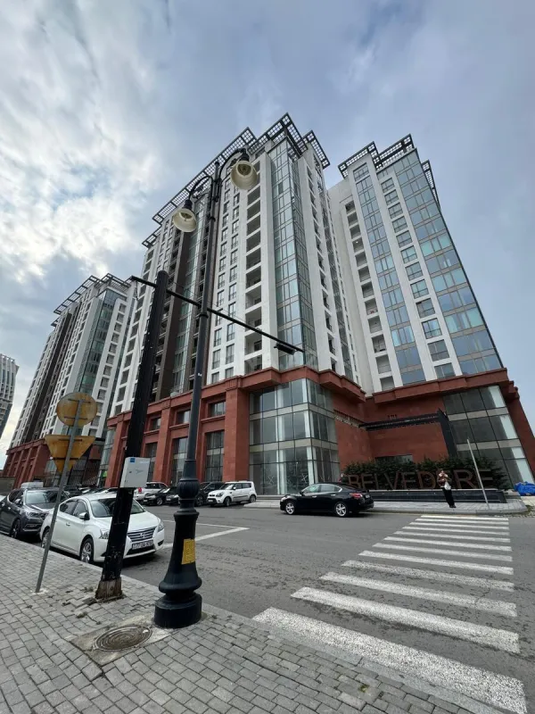 Satılır 2 otaqlı mənzil 52 m²