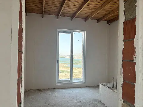 Satılır 6 otaqlı həyət evi 310 m²
