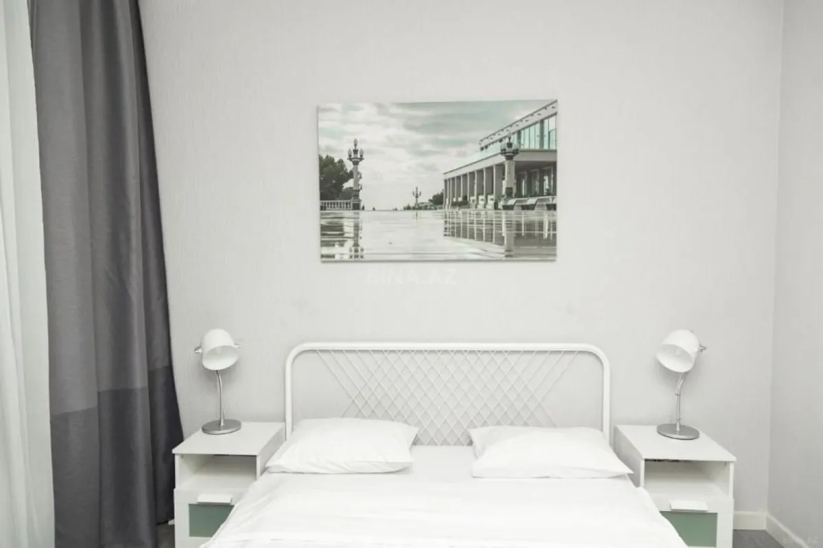 Kirayə verilir 2 otaqlı mənzil 84 m²