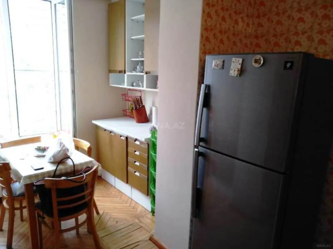 Satılır 3 otaqlı mənzil 85 m²