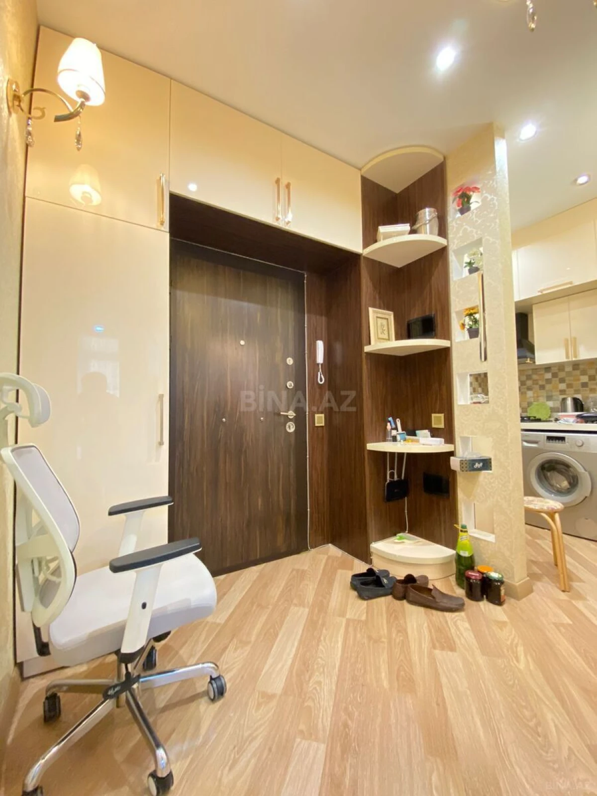 Kirayə verilir 2 otaqlı mənzil 60 m²