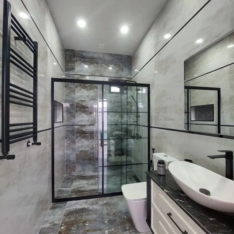 Kirayə verilir 4 otaqlı həyət evi 240 m²