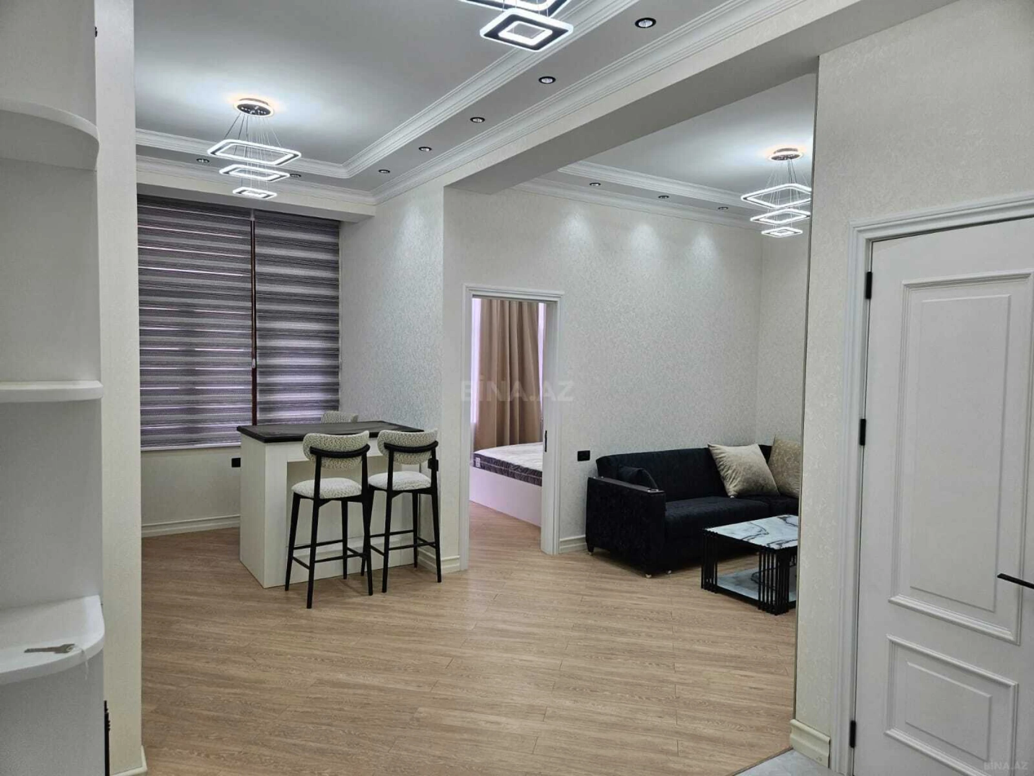 Kirayə verilir 2 otaqlı mənzil 55 m²