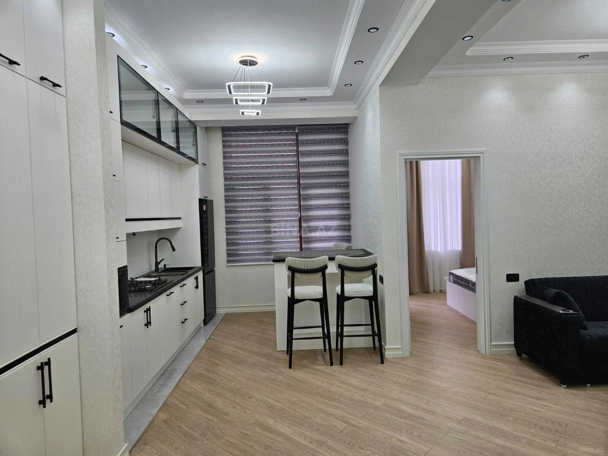 Kirayə verilir 2 otaqlı mənzil 55 m²