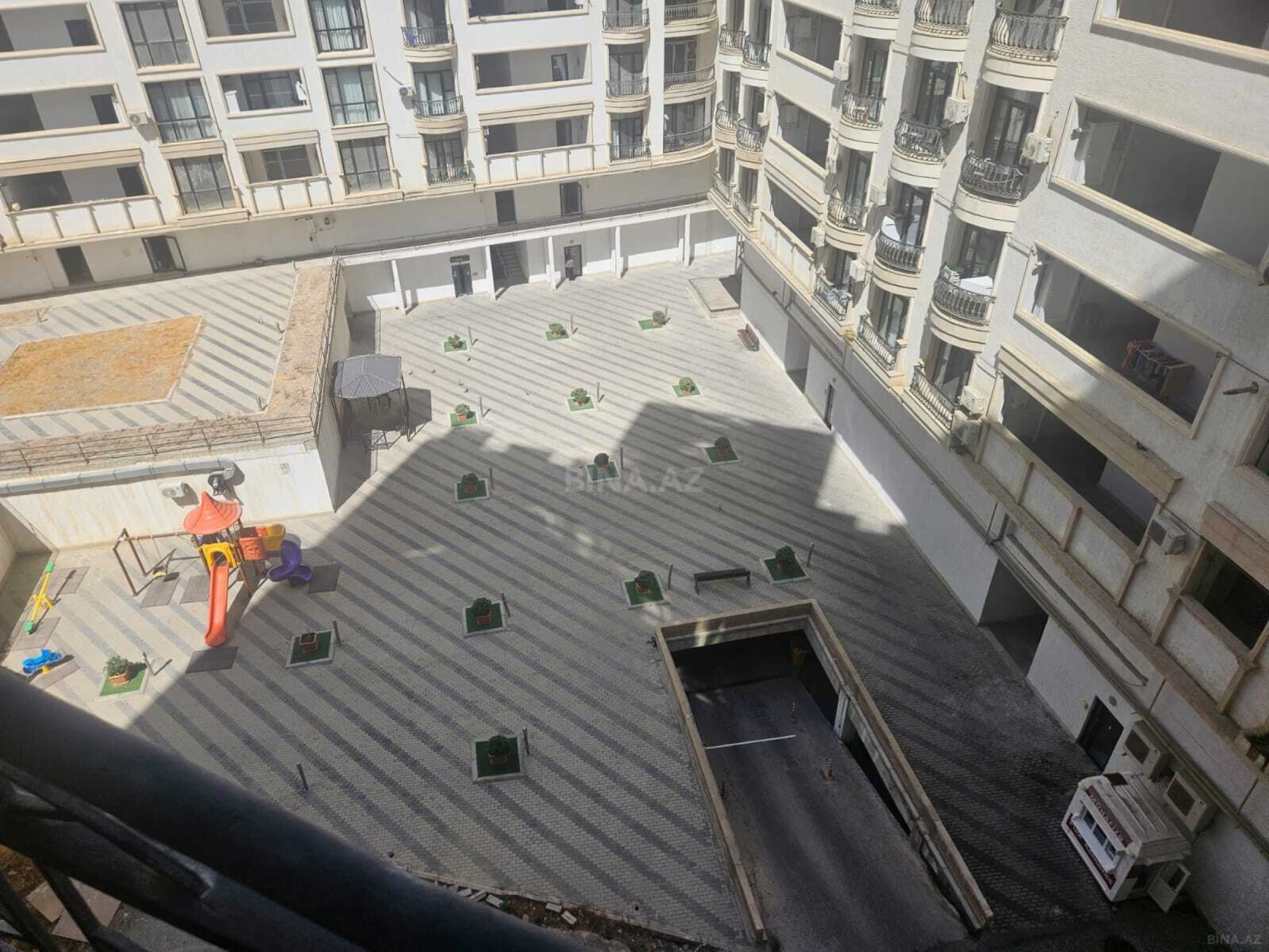 Kirayə verilir 2 otaqlı mənzil 55 m²