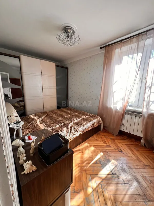 Satılır 2 otaqlı mənzil 60 m²