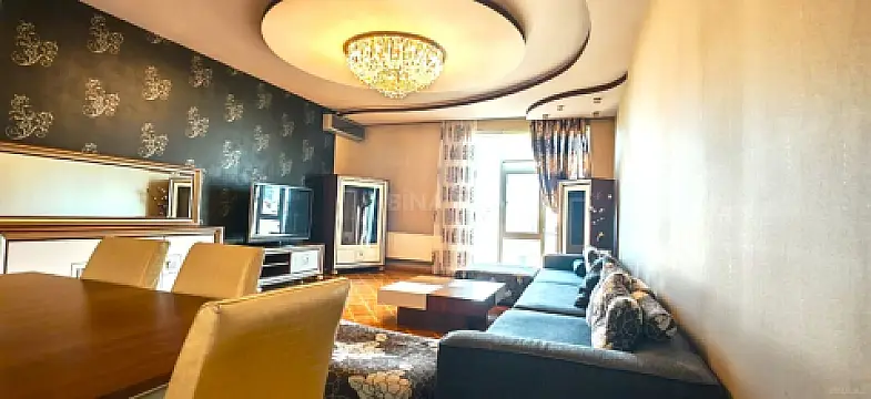 Satılır 4 otaqlı mənzil 180 m² — Bakı 4 otaq 180.00 m²