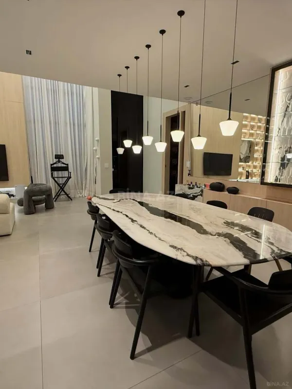 Kirayə verilir 4 otaqlı həyət evi 240 m²