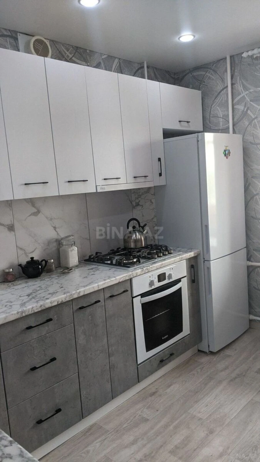 Kirayə verilir 2 otaqlı mənzil 60 m²