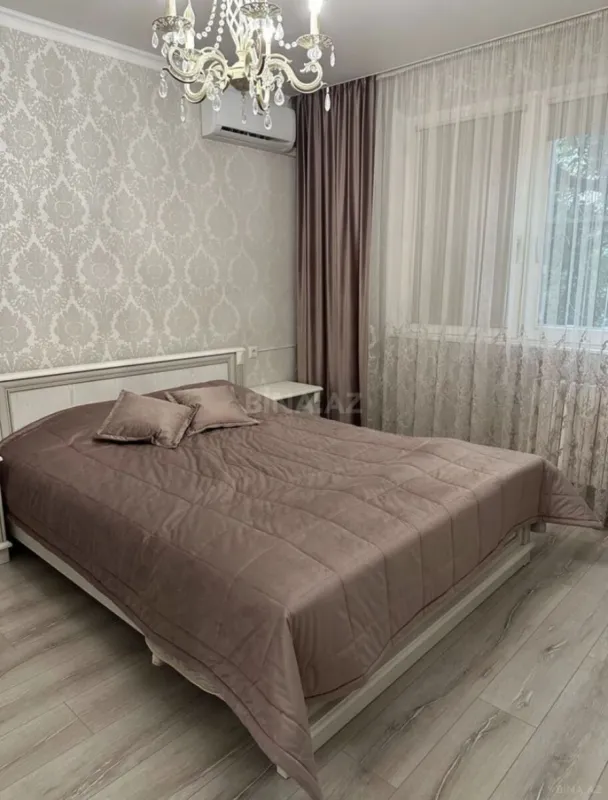 Kirayə verilir 2 otaqlı mənzil 60 m²