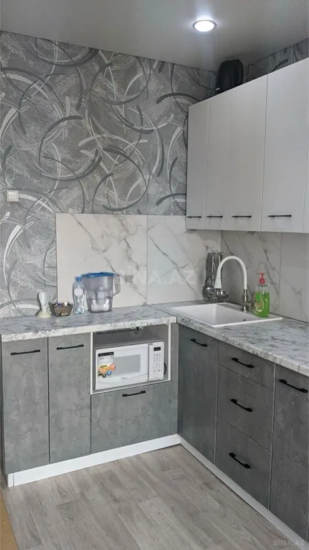 Kirayə verilir 2 otaqlı mənzil 60 m²