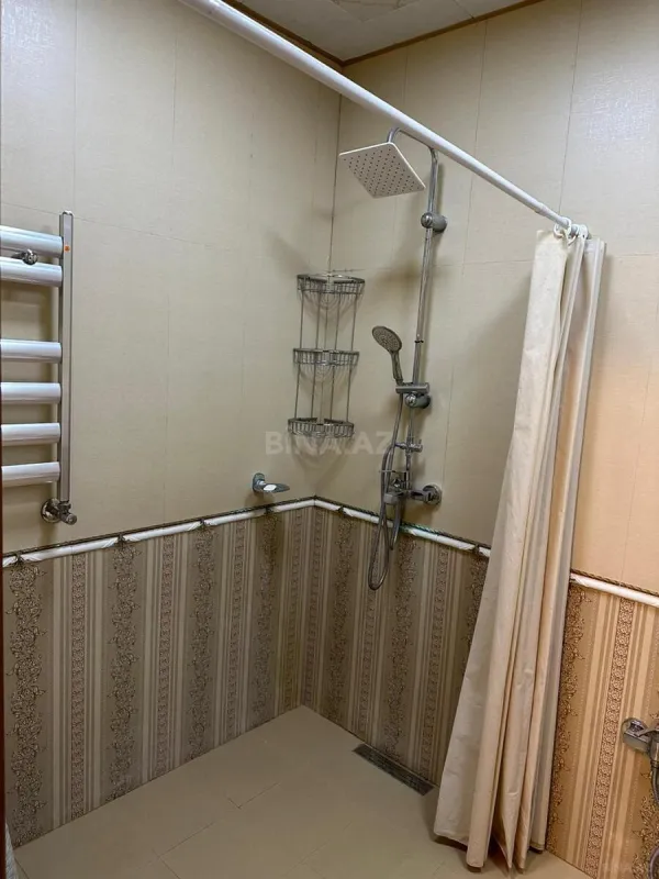 Satılır 3 otaqlı mənzil 100 m²