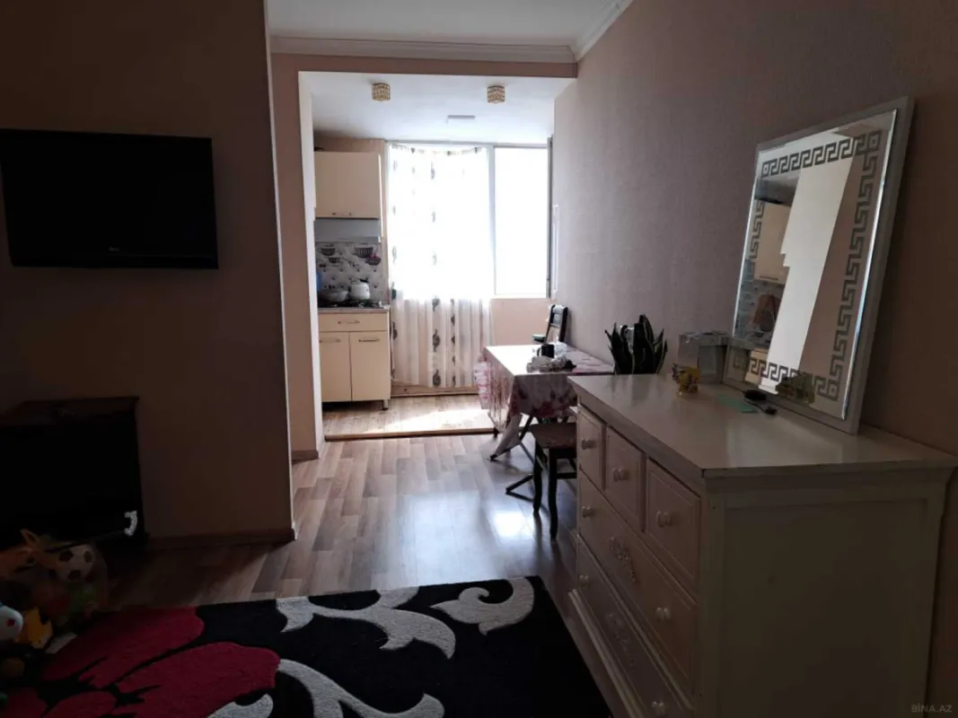 Kirayə verilir 2 otaqlı mənzil 60 m²
