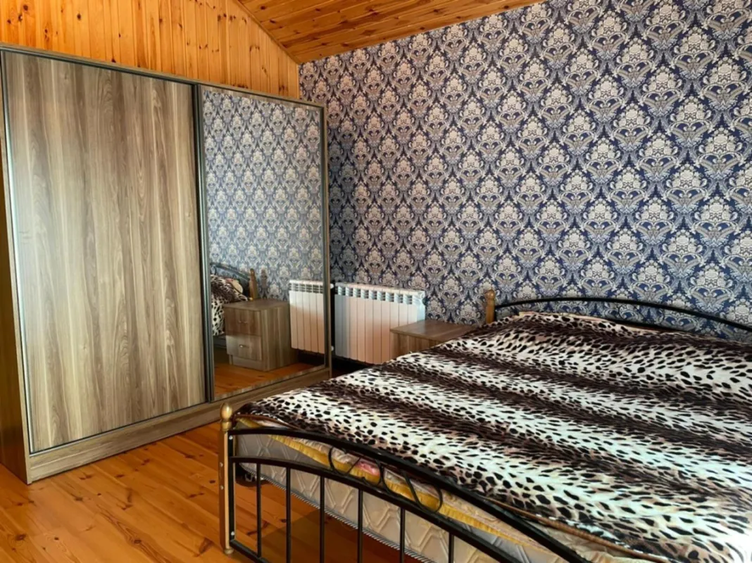 Kirayə verilir 5 otaqlı həyət evi 200 m²