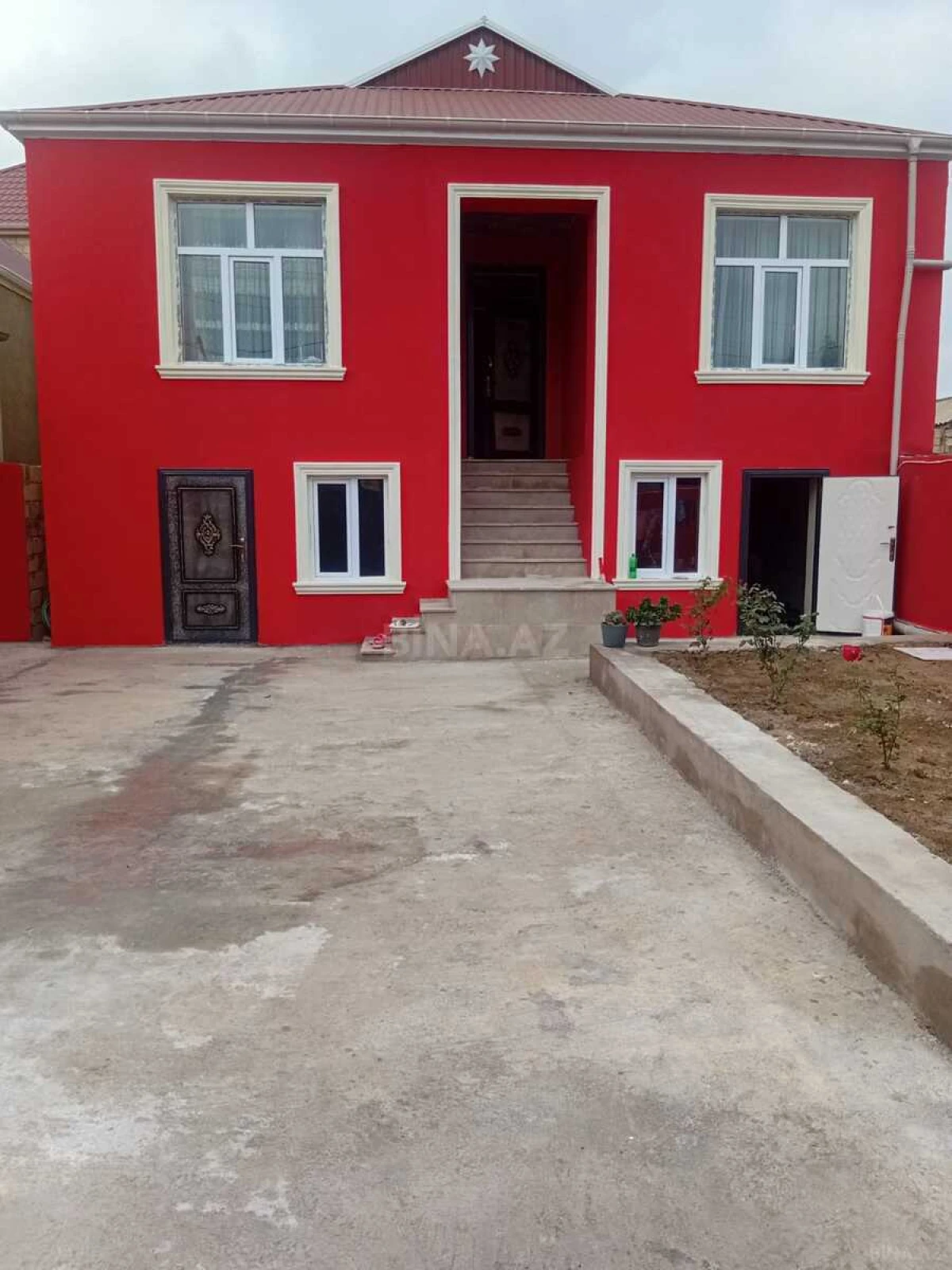 Satılır 5 otaqlı həyət evi 110 m²
