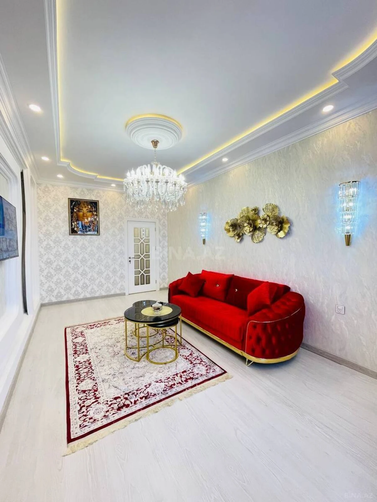 Kirayə verilir 2 otaqlı mənzil 70 m²