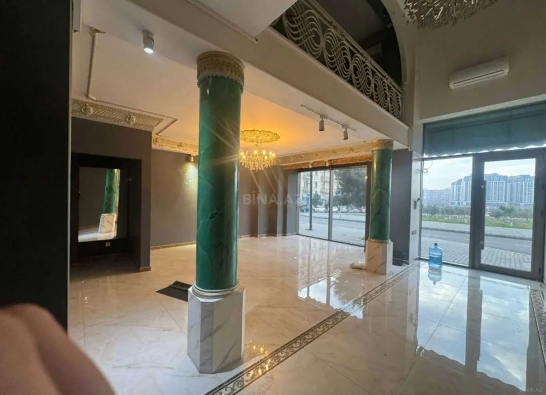 Kirayə verilir obyekt 240 m²