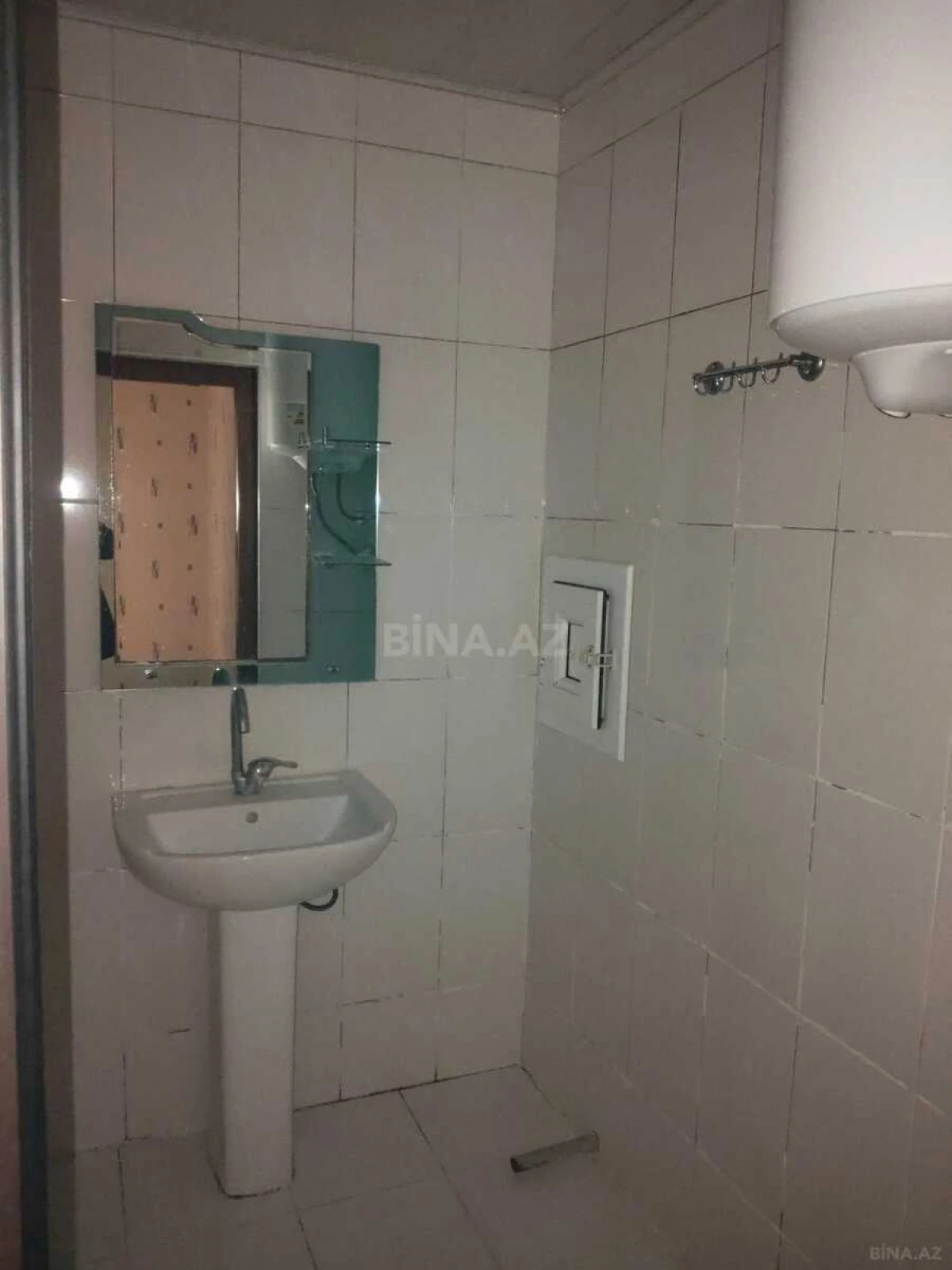 Satılır 2 otaqlı mənzil 62 m²