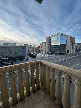 Kirayə verilir 2 otaqlı mənzil 70 m²