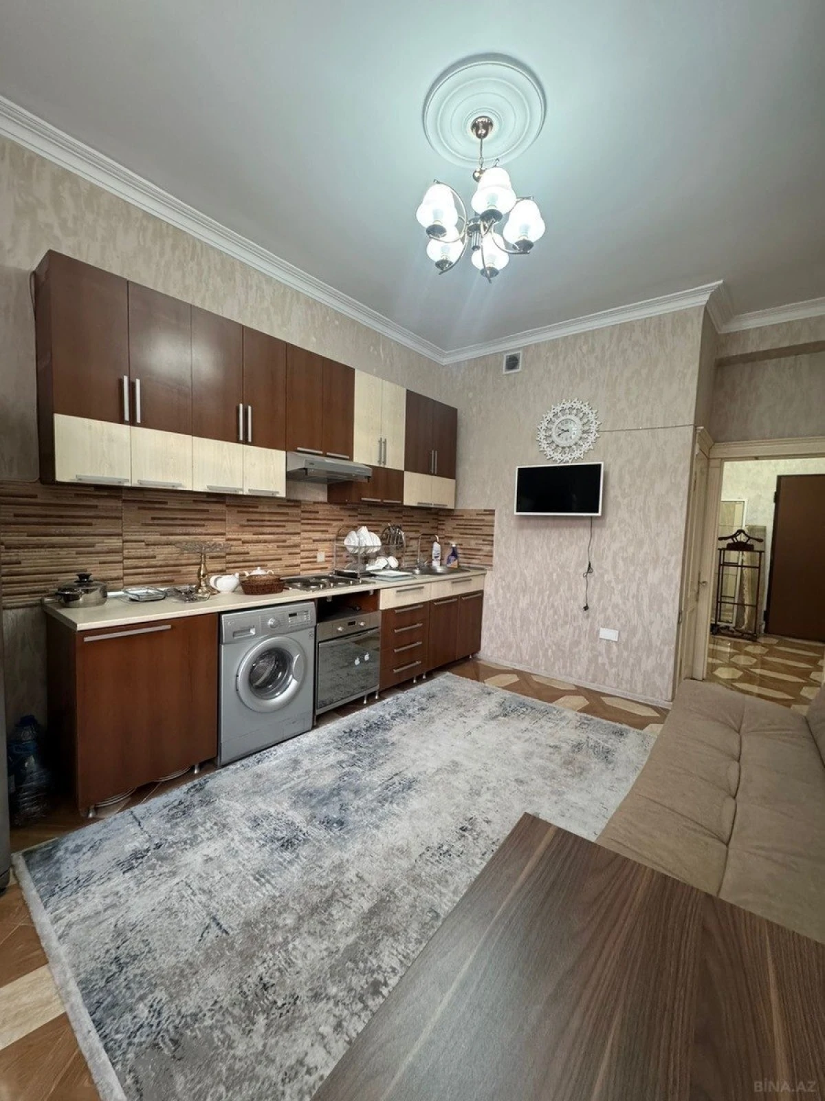 Kirayə verilir 2 otaqlı mənzil 70 m²