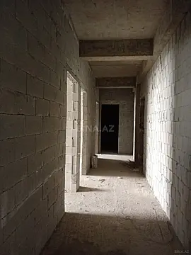 Satılır 4 otaqlı mənzil 153 m²