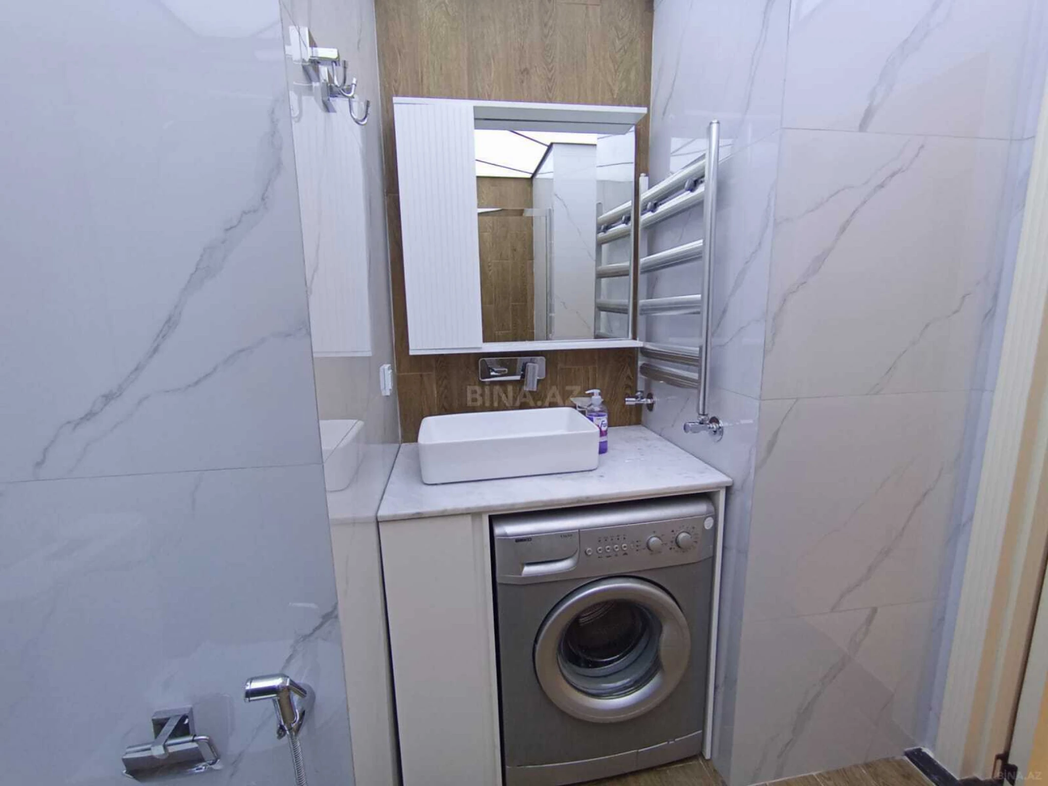 Kirayə verilir 3 otaqlı mənzil 78 m²