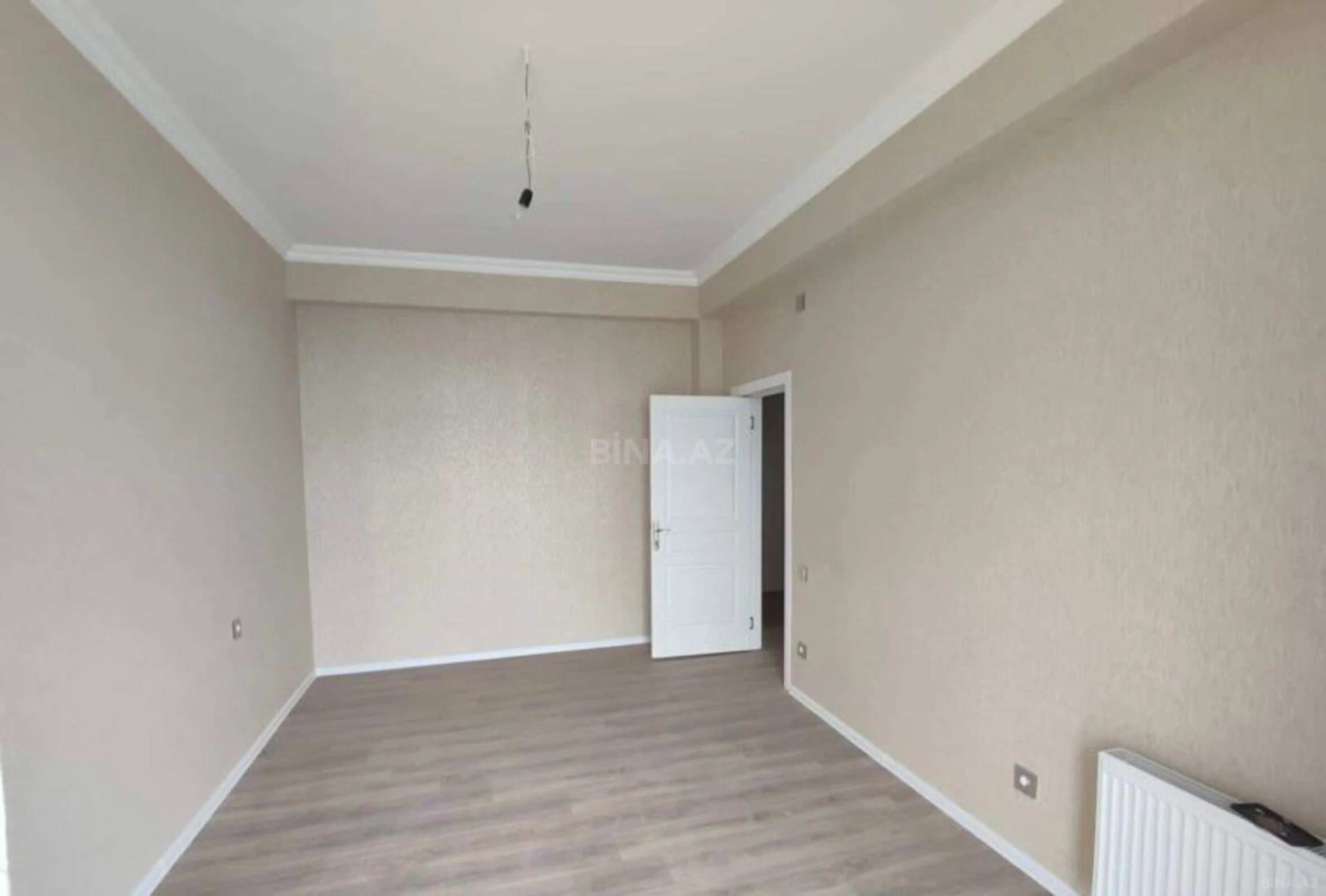 Satılır 4 otaqlı mənzil 110 m²