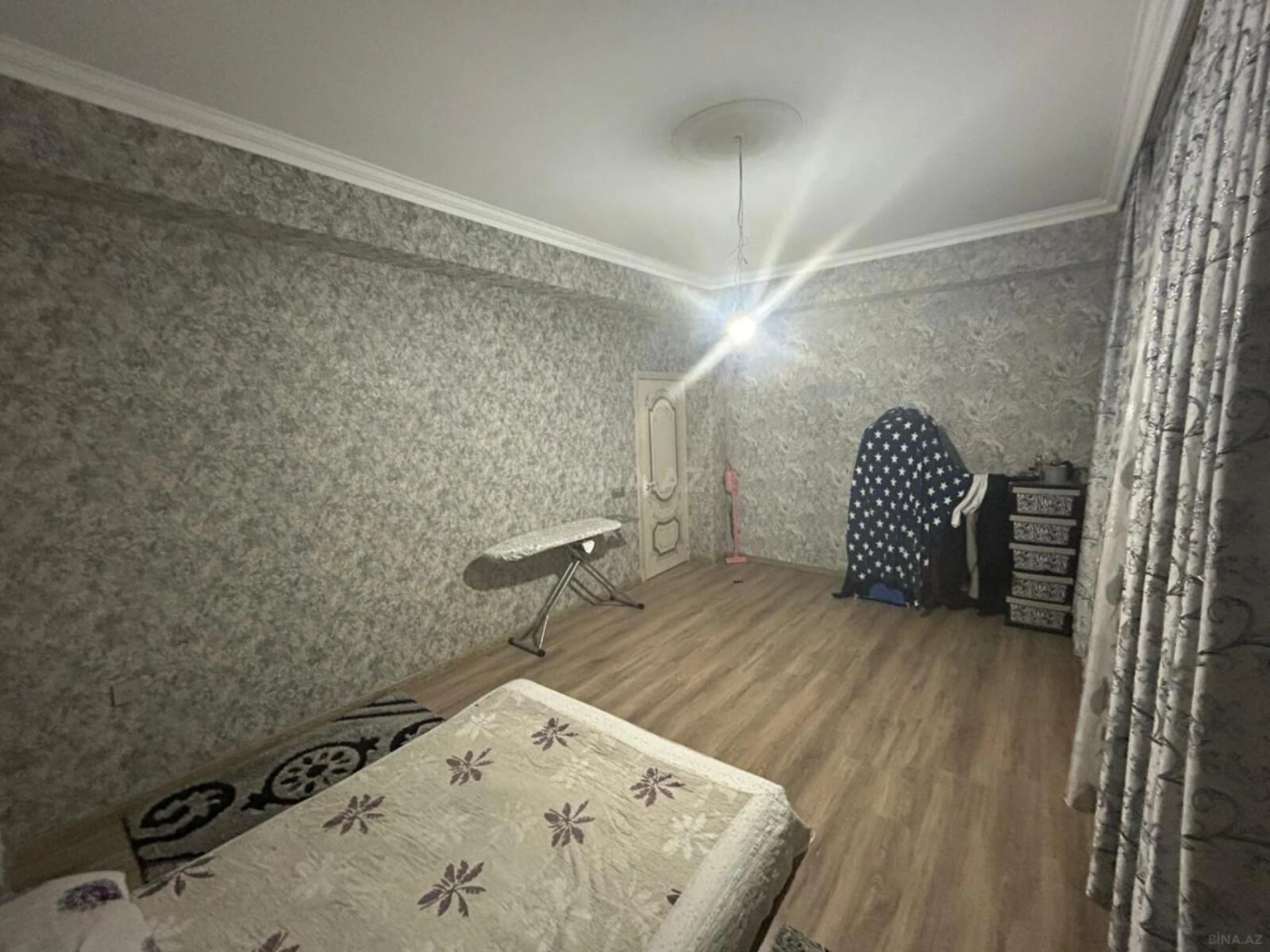 Satılır 3 otaqlı mənzil 120 m²