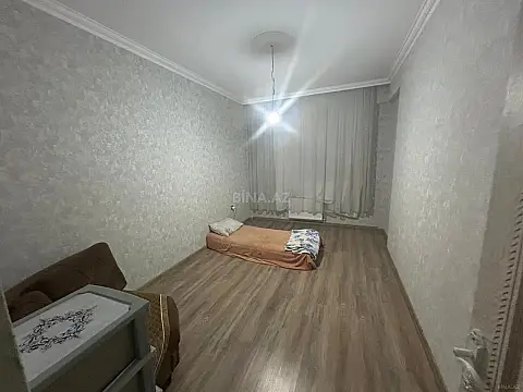 Satılır 3 otaqlı mənzil 120 m²