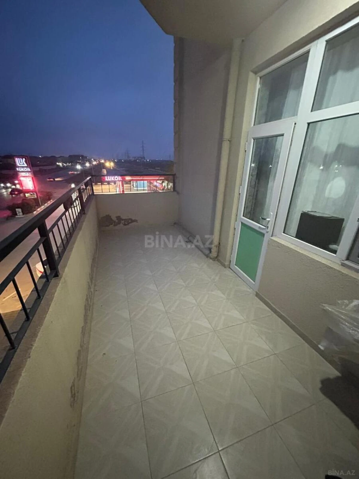 Satılır 3 otaqlı mənzil 120 m²