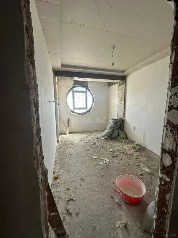 Satılır 3 otaqlı mənzil 111 m²