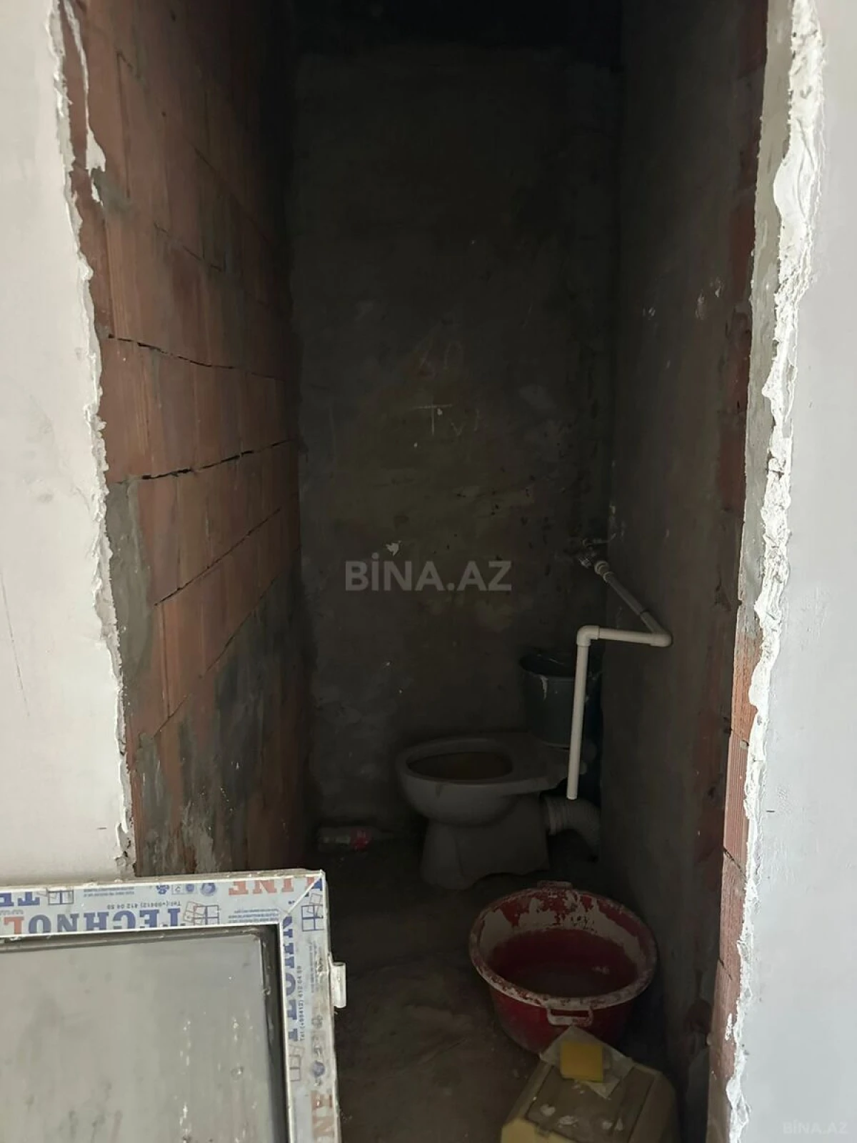 Satılır 3 otaqlı mənzil 111 m²