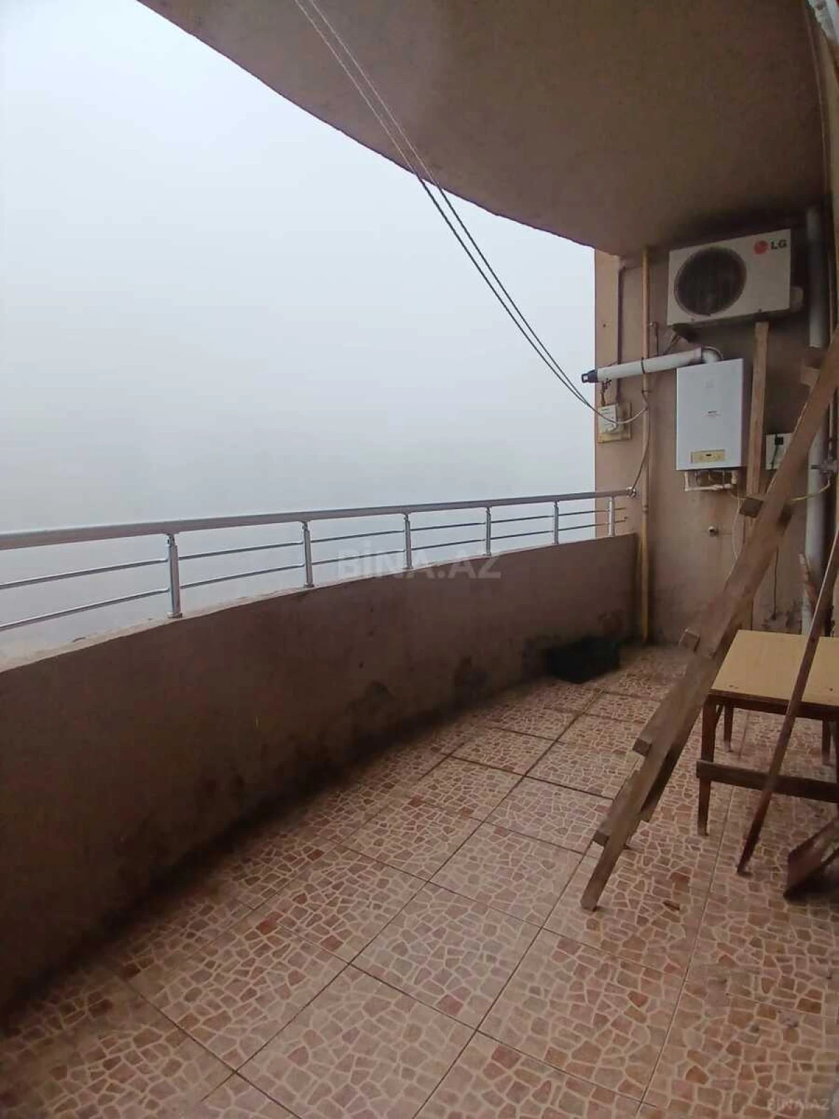 Kirayə verilir 3 otaqlı mənzil 118 m²