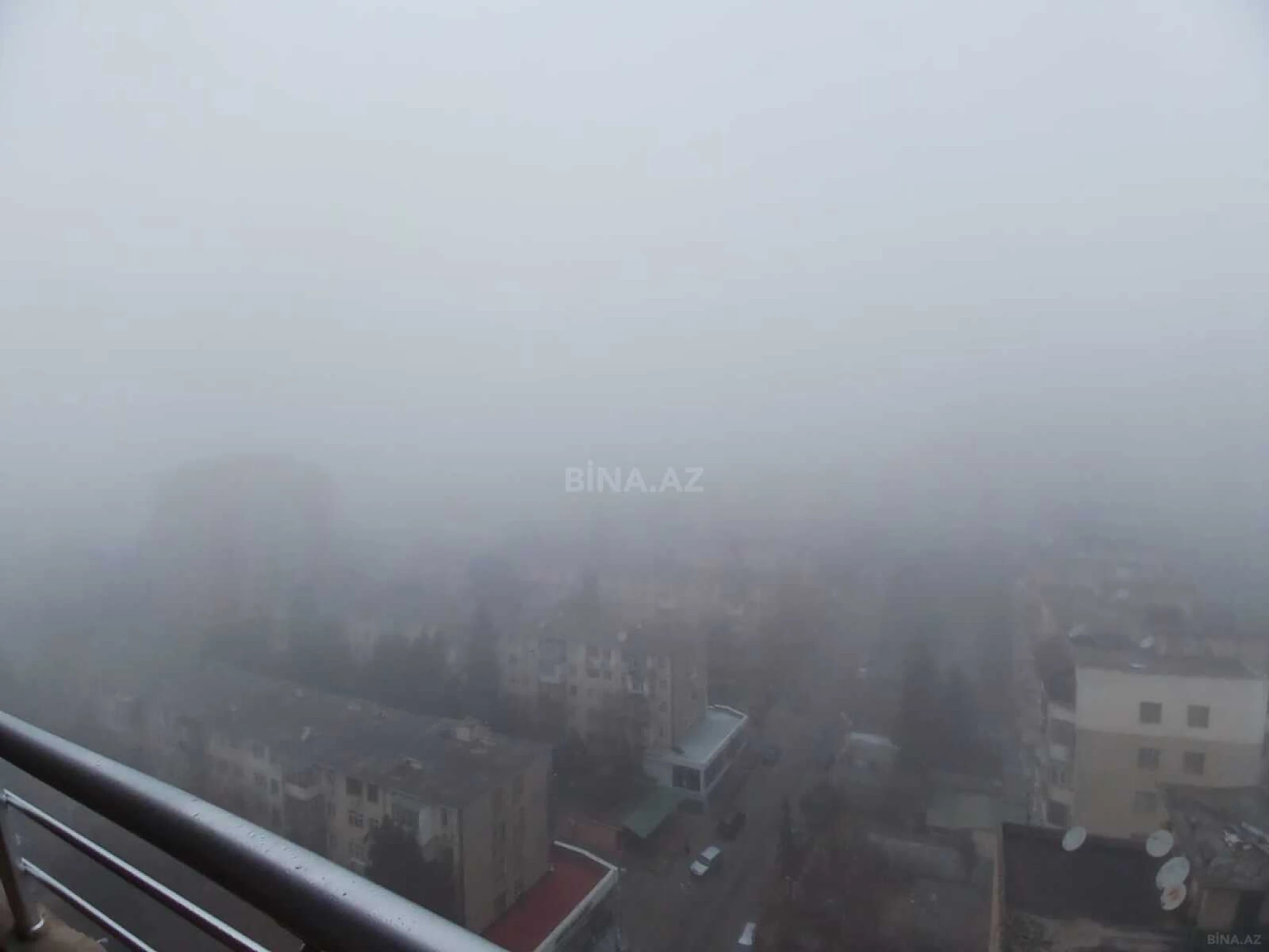 Kirayə verilir 3 otaqlı mənzil 118 m²